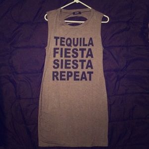 Looking for a party dress?? Yaaaass!!! Large.